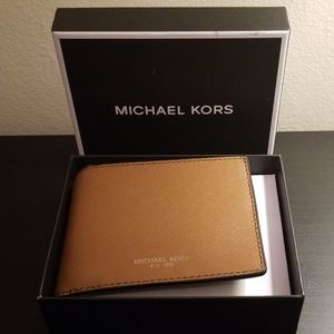 SALE SALE SALE MICHAEL KORS Men's wallet